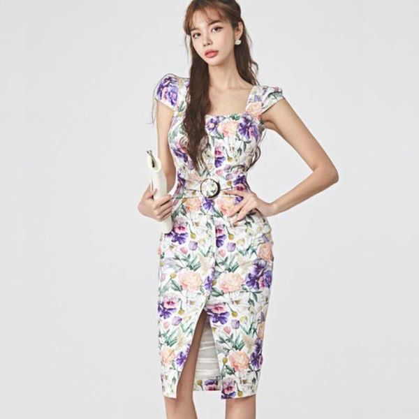 women summer elegant square collar office lady vestidos flowers slim waist sheath bodycon dresses female 210526, Black;gray
women summer elegant square collar office lady vestidos flowers slim waist sheath bodycon dresses female 210526, Black;gray