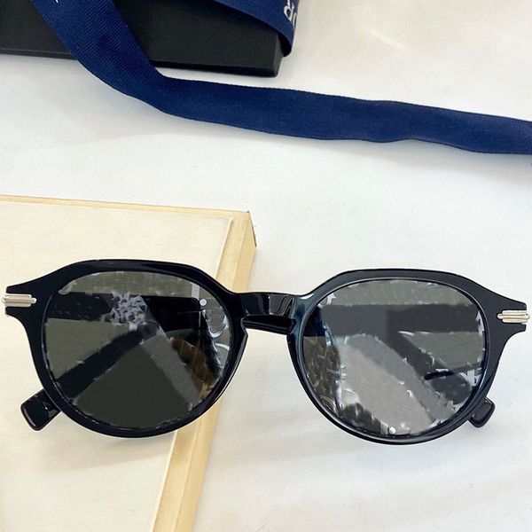 nice full frame sunglasses summer uv400 men's classic oval sunglasses beach vacation light color lens protective glasses, White;black
nice full frame sunglasses summer uv400 men's classic oval sunglasses beach vacation light color lens protective glasses, White;black