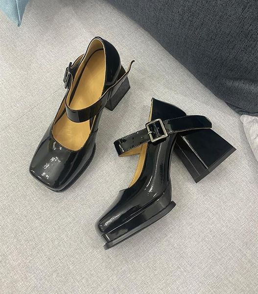 fashion chaussure femme retro shoes women square toe chunky heels pumps mary-jane buckled block spring summer dress, Black
fashion chaussure femme retro shoes women square toe chunky heels pumps mary-jane buckled block spring summer dress, Black