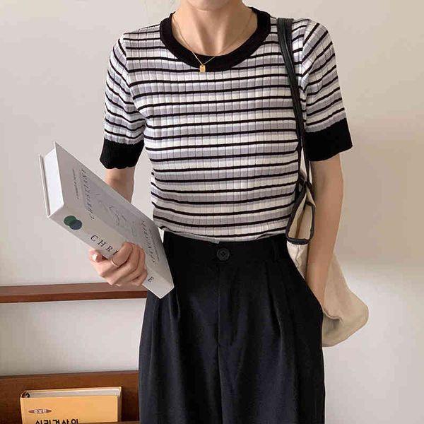 women's blouses & shirts hzirip korean summer striped loose short sleeves long female t-shirt thin all-match chic fashion student kker, White
women's blouses & shirts hzirip korean summer striped loose short sleeves long female t-shirt thin all-match chic fashion student kker, White