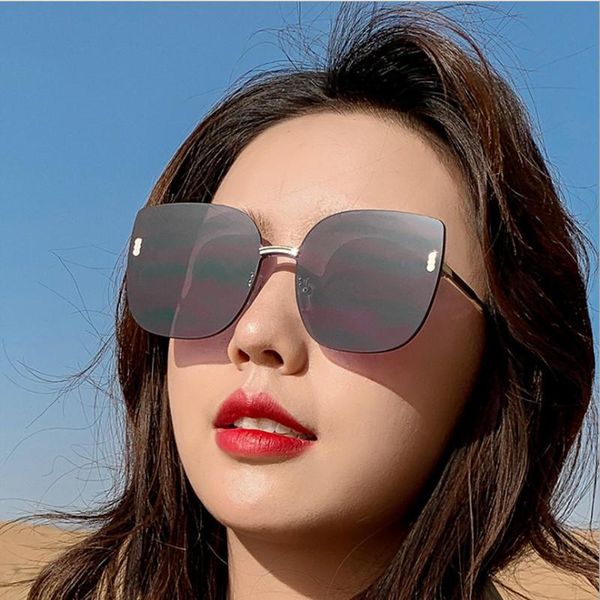 sunglasses 2021 fashion rimless trimmed female one-piece glasses sun big frame metal cat eye uv400, White;black
sunglasses 2021 fashion rimless trimmed female one-piece glasses sun big frame metal cat eye uv400, White;black