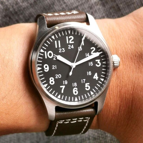 wristwatches 39mm diver men's watch nh35a movement green lume 200m waterproof sapphire glass black dial leather strap polished/brushed, Slivery;brown
wristwatches 39mm diver men's watch nh35a movement green lume 200m waterproof sapphire glass black dial leather strap polished/brushed, Slivery;brown