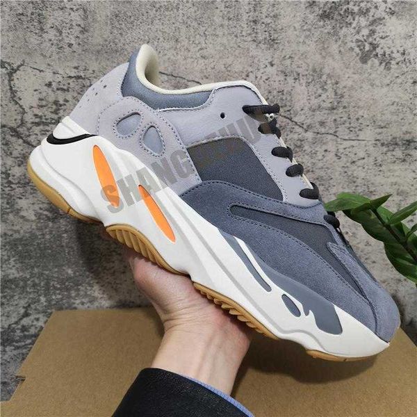 2022 running shoes mesh spring and fall breathable fluorescence lace up men women sneakers zebra reflection gift size eur36-48
2022 running shoes mesh spring and fall breathable fluorescence lace up men women sneakers zebra reflection gift size eur36-48