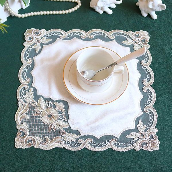 table runner simple modern lace mat fabric insulation pad vase cover towel wedding christmas decoration
table runner simple modern lace mat fabric insulation pad vase cover towel wedding christmas decoration