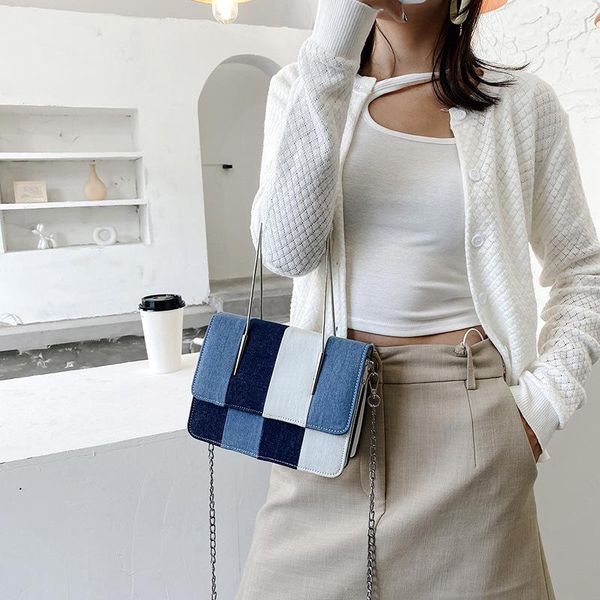 evening bags 2021 geometric fashion trend i diagonal single shoulder contrast small square bag
evening bags 2021 geometric fashion trend i diagonal single shoulder contrast small square bag