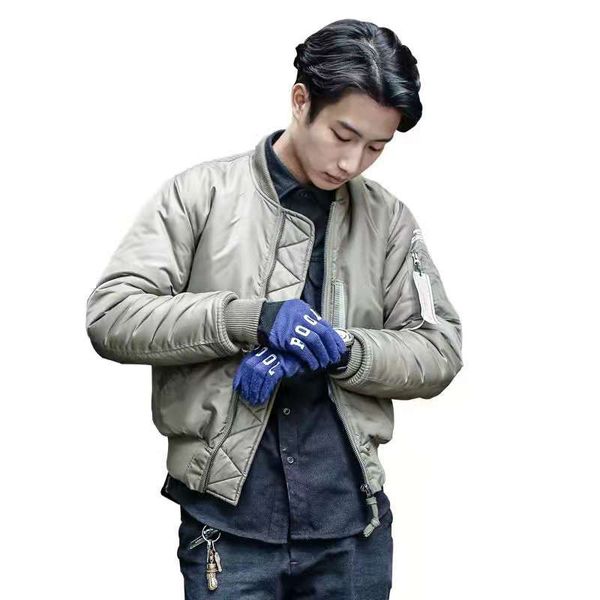 new pilot jacket casual short men jacket autumn winter designer coat fashionable cotton jackets fashion style coats sun protection natural, Black;brown
new pilot jacket casual short men jacket autumn winter designer coat fashionable cotton jackets fashion style coats sun protection natural, Black;brown