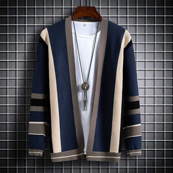 contrast sweater men's fashion cardigan stand collar splicing mens sweaters sueter hombre roupa de inverno herren pullover 211221, White;black
contrast sweater men's fashion cardigan stand collar splicing mens sweaters sueter hombre roupa de inverno herren pullover 211221, White;black