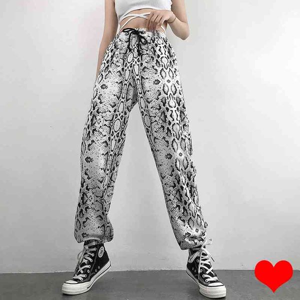 capris serpentine upper waist harem women's hip hop joggers cargo streetwear korean harajuku pants snake print sweatpants, Black;white
capris serpentine upper waist harem women's hip hop joggers cargo streetwear korean harajuku pants snake print sweatpants, Black;white