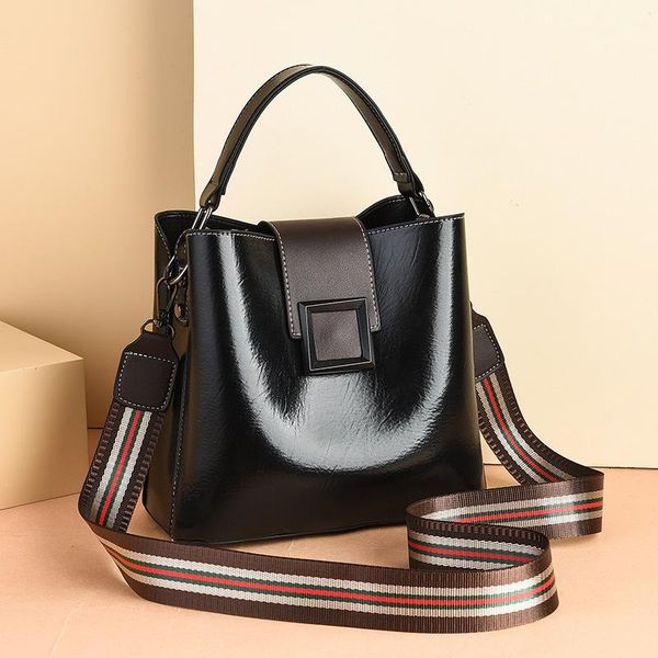 small bag women 2021 fashion all-match women's bucket retro casual one-shoulder messenger shoulder bags
small bag women 2021 fashion all-match women's bucket retro casual one-shoulder messenger shoulder bags