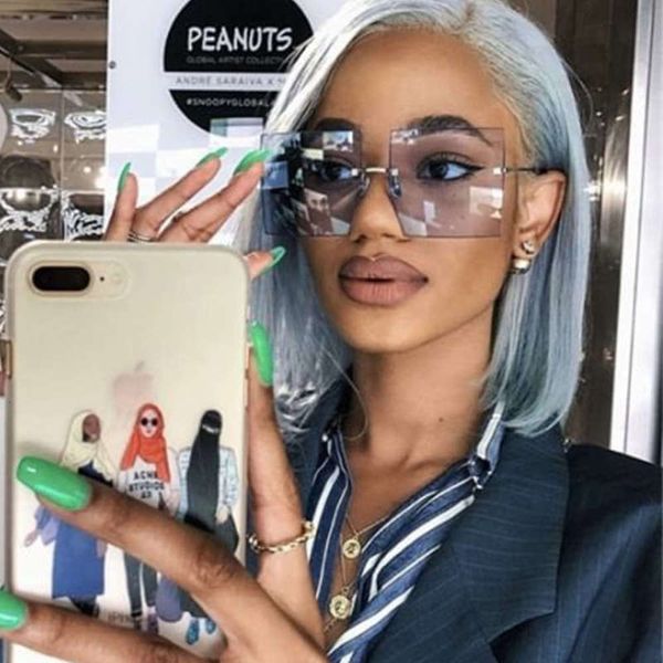 Fashionable sun frames Designer Brand Luxury Rimless Women Oversized Vintage Sunglasses Men Fashion Big Lens Square Retro UV400 Shade Nice, Black
Fashionable sun frames Designer Brand Luxury Rimless Women Oversized Vintage Sunglasses Men Fashion Big Lens Square Retro UV400 Shade Nice, Black