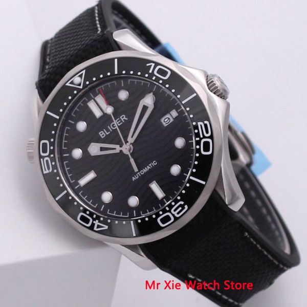 wristwatches 41mm automatic mechanical mens watch rubber strap luminous waterproof military calendar clock wristwatch me, Slivery;brown
wristwatches 41mm automatic mechanical mens watch rubber strap luminous waterproof military calendar clock wristwatch me, Slivery;brown