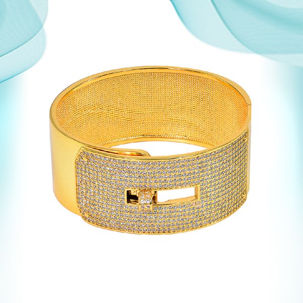 new creative wide hand bangle copper gold color buckle bracelet for women indian luxury brand punk style ladies jewelry glossy bright access, Black
new creative wide hand bangle copper gold color buckle bracelet for women indian luxury brand punk style ladies jewelry glossy bright access, Black