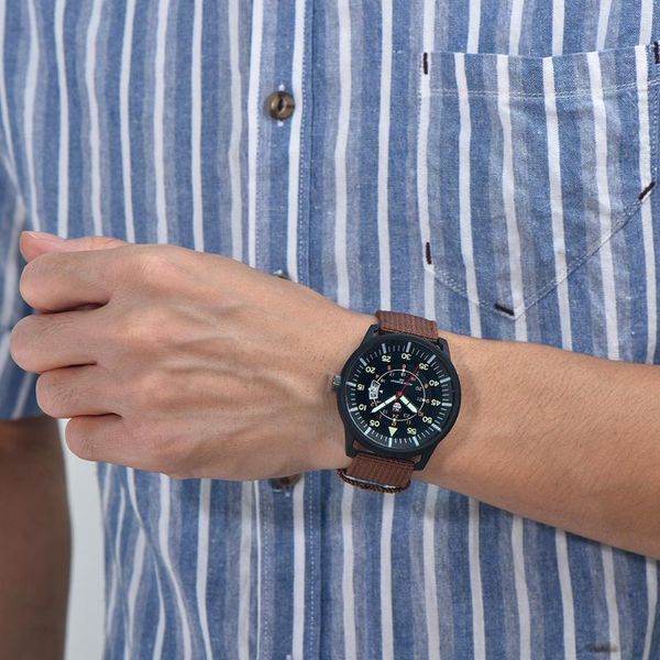 wristwatches xi luxury fashion brand men watch mens quartz army black dial date bright sport wrist horloges mannen, Slivery;brown
wristwatches xi luxury fashion brand men watch mens quartz army black dial date bright sport wrist horloges mannen, Slivery;brown