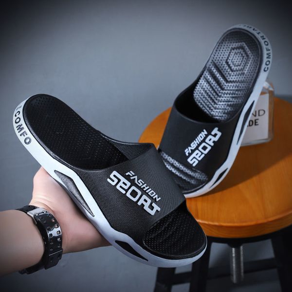 2021 New Mens Slippers Sandals Designer Luxury Men Shoes Mens Outside Slipper Non-slip Home Thick Soled Word Cool Slipper, Black
2021 New Mens Slippers Sandals Designer Luxury Men Shoes Mens Outside Slipper Non-slip Home Thick Soled Word Cool Slipper, Black