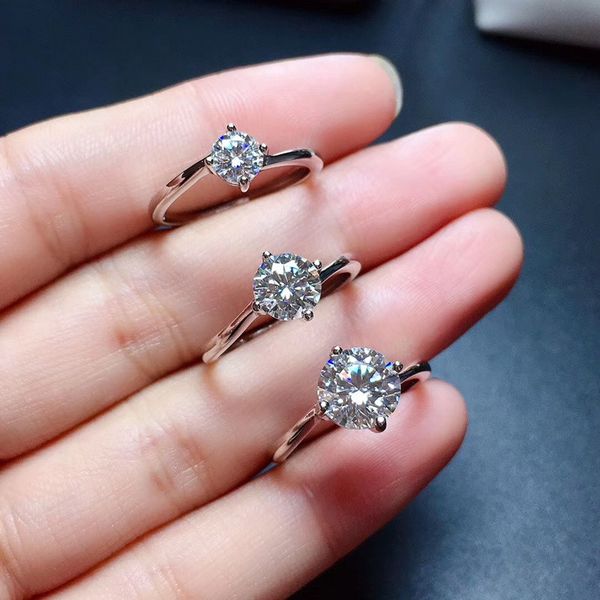 moissanite ring 0.5ct 1ct 2ct vvs lab diamond with certificate 925 silver rings for women wedding engagement gift, Slivery;golden
moissanite ring 0.5ct 1ct 2ct vvs lab diamond with certificate 925 silver rings for women wedding engagement gift, Slivery;golden