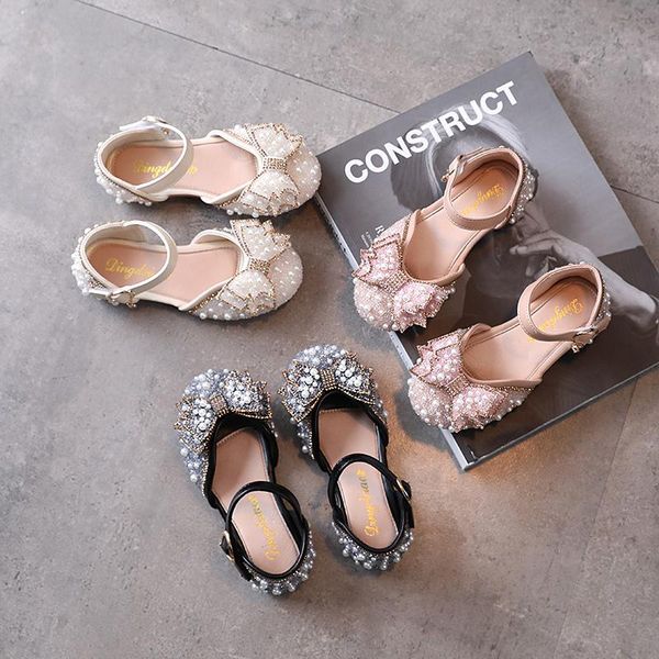 sandals girl rhinestone princess shoes student casual 2021 kids flats breathable school bow-knot cute for wedding chic, Black;red
sandals girl rhinestone princess shoes student casual 2021 kids flats breathable school bow-knot cute for wedding chic, Black;red