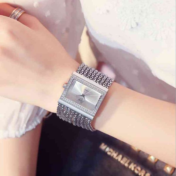 brand luxury watches classic fashion watch designer watch boutique selling women's gold square diamond bracelet stone decorative waterp, Slivery;brown
brand luxury watches classic fashion watch designer watch boutique selling women's gold square diamond bracelet stone decorative waterp, Slivery;brown