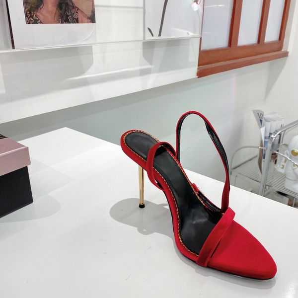 2022 latest ladies casual high-heeled sandals increased stiletto with diamonds all-match fashion breathable comfortable shoe woman size 35-4, Black
2022 latest ladies casual high-heeled sandals increased stiletto with diamonds all-match fashion breathable comfortable shoe woman size 35-4, Black