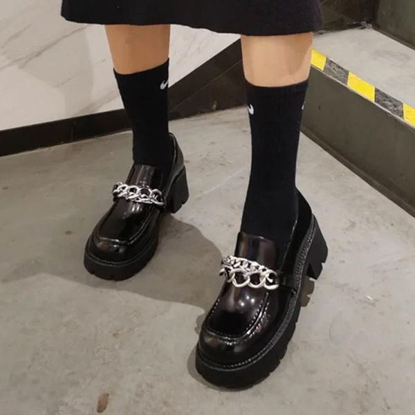 dress shoes deat 2021 spring summer fashion casual single women's thick heel deep mouth metal decoration black round head sh546
dress shoes deat 2021 spring summer fashion casual single women's thick heel deep mouth metal decoration black round head sh546