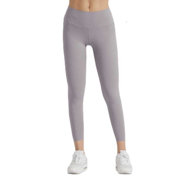 women's pants capris fitns yoga pant's tight peach hip high waist nude high elastic sports, Black;white
women's pants capris fitns yoga pant's tight peach hip high waist nude high elastic sports, Black;white