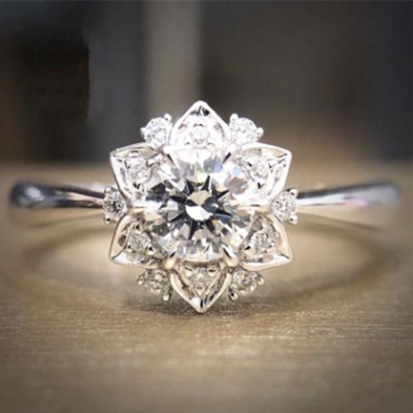 luxurious elegante flower white crystal rings women banquet engagement party wedding jewelry gift cluster, Golden;silver
luxurious elegante flower white crystal rings women banquet engagement party wedding jewelry gift cluster, Golden;silver