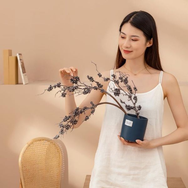 party decoration 62 cm artificial ins holly twig branch fake green plants wedding home living room festival pographic vase
party decoration 62 cm artificial ins holly twig branch fake green plants wedding home living room festival pographic vase