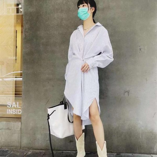 casual dresses women dress 2021 early autumn style buttoned striped lapel commuter loose shirt, Black;gray
casual dresses women dress 2021 early autumn style buttoned striped lapel commuter loose shirt, Black;gray