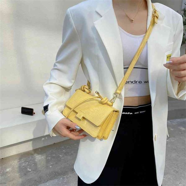 crocodile women's 2021 summer new small square in korean fashion one shoulder slant span bag
crocodile women's 2021 summer new small square in korean fashion one shoulder slant span bag