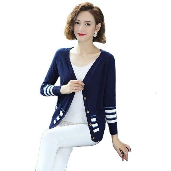 women's sweaters autumn spring cardigans for women short style knitted striped v neck single breasted casual female outwear 7ob5, White;black
women's sweaters autumn spring cardigans for women short style knitted striped v neck single breasted casual female outwear 7ob5, White;black