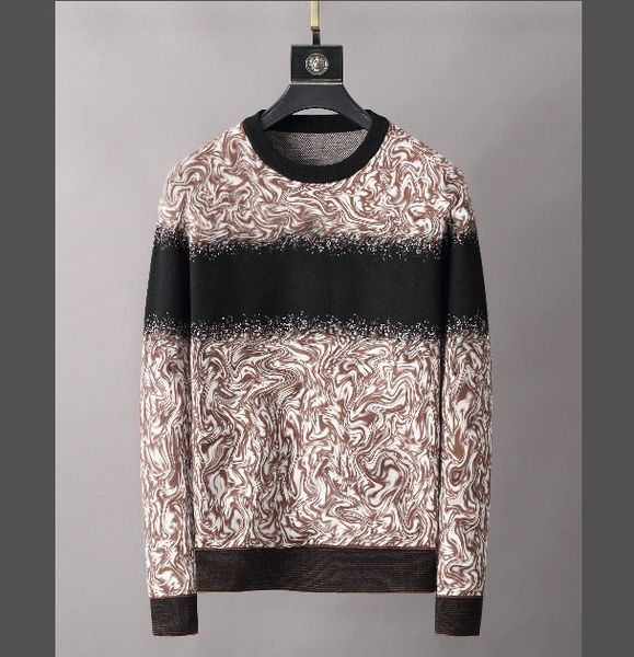 2021 new mens women designer sweater latest explosion style spring summer camouflage full body letter print men t-shirt fashion black, White;black
2021 new mens women designer sweater latest explosion style spring summer camouflage full body letter print men t-shirt fashion black, White;black