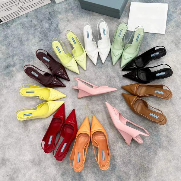 2022ss new fashion high heels sandals genuine leather triangle letter sandals small pure and fresh contain costly temperament 6.5cm shoes si, Black
2022ss new fashion high heels sandals genuine leather triangle letter sandals small pure and fresh contain costly temperament 6.5cm shoes si, Black