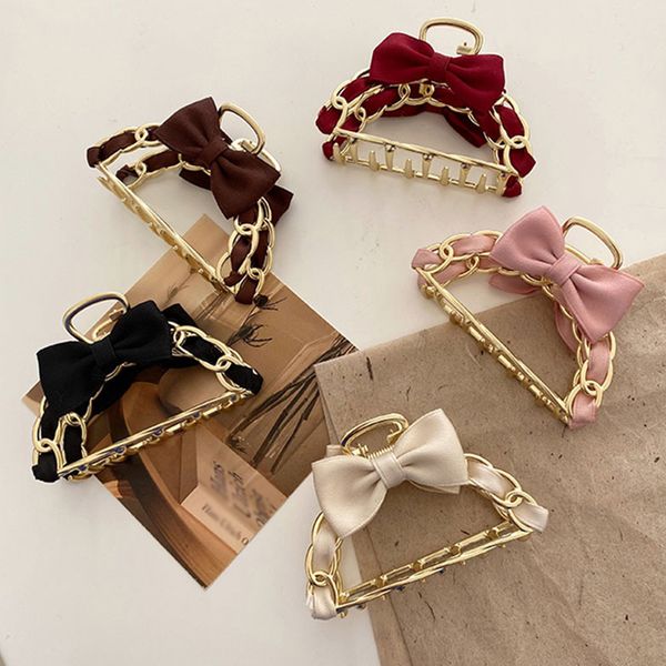 korean style metal chain plate hair claws clamps clip semicircle geometric bowknot hairpin hair accessories, Slivery;golden
korean style metal chain plate hair claws clamps clip semicircle geometric bowknot hairpin hair accessories, Slivery;golden