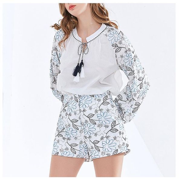 women's tracksuits designer two piece suit 2021 spring and summer embroidery round neck long sleeved + printed shorts casual fashio, Gray
women's tracksuits designer two piece suit 2021 spring and summer embroidery round neck long sleeved + printed shorts casual fashio, Gray