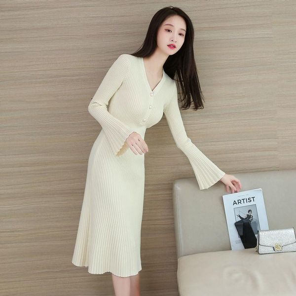 women 2021 autumn winter fashion v-neck knitted dress female thicken mid-long sweater dresses ladies slim buttons vestidos v443 casual, Black;gray
women 2021 autumn winter fashion v-neck knitted dress female thicken mid-long sweater dresses ladies slim buttons vestidos v443 casual, Black;gray