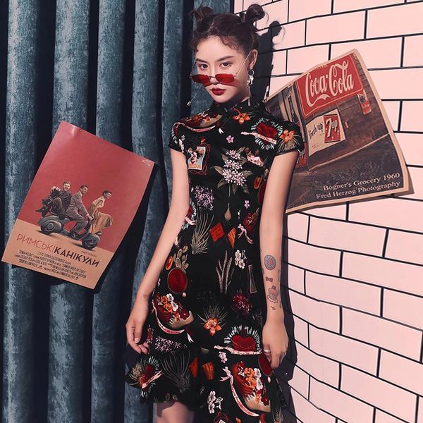 retro mandarin collar women cheongsam skirt elegant short sleeveless qipao print floral gown summer vestidos de festa ethnic clothing, Red
retro mandarin collar women cheongsam skirt elegant short sleeveless qipao print floral gown summer vestidos de festa ethnic clothing, Red