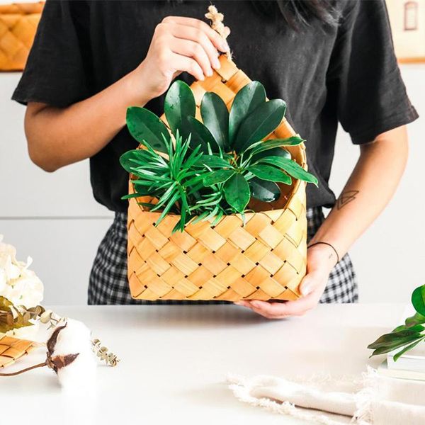 storage baskets simple style wall hanging natural wicker flower basket pot rattan home garden decoration container
storage baskets simple style wall hanging natural wicker flower basket pot rattan home garden decoration container