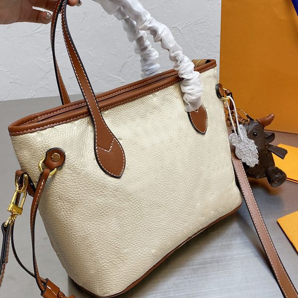 shopping bag composite bags large capacity handbag cowhide genuine leather plain string dark flower letter interior zipper
shopping bag composite bags large capacity handbag cowhide genuine leather plain string dark flower letter interior zipper