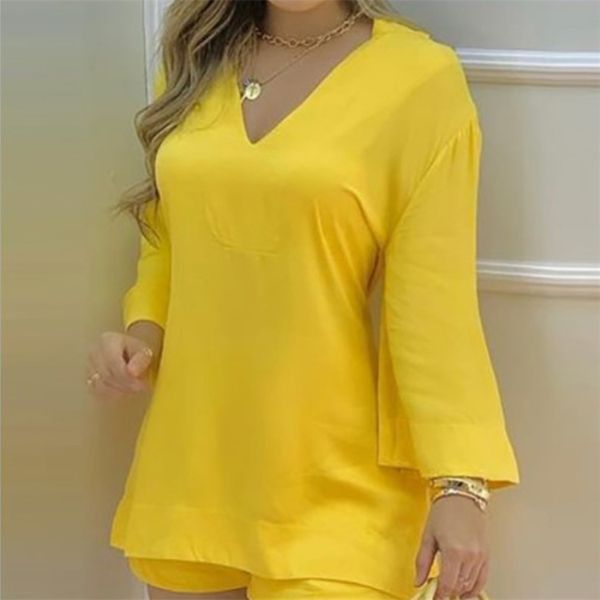 summer two piece women's set v-neck flare long sleeve shorts female sets loose casual fashion streetwear ladies suits 220315, White
summer two piece women's set v-neck flare long sleeve shorts female sets loose casual fashion streetwear ladies suits 220315, White