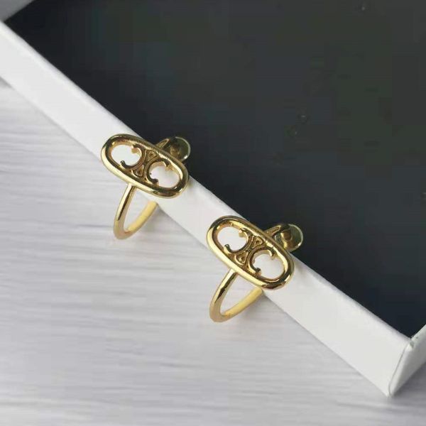 70% off new french style celi wind earrings simple hollow out carved gold-plated high-grade c-shaped arc de, Golden;silver
70% off new french style celi wind earrings simple hollow out carved gold-plated high-grade c-shaped arc de, Golden;silver