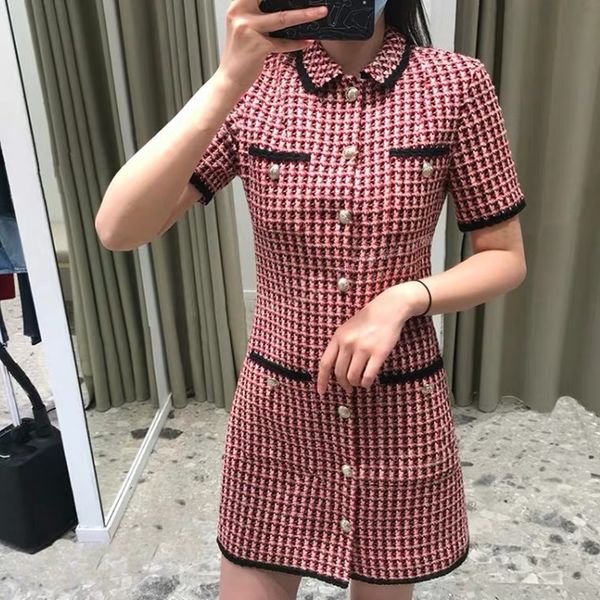 dsigners fadan family spring and summer new qianniao lattice red small fragrance style pattern hemmed slim short sleeve dress, White;black
dsigners fadan family spring and summer new qianniao lattice red small fragrance style pattern hemmed slim short sleeve dress, White;black
