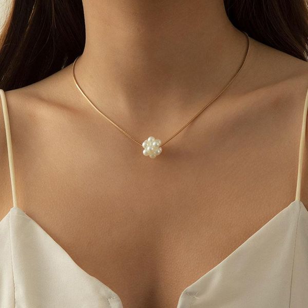 pendant necklaces vintage elegant baroque pearl flower necklace for women fashion snake bone chains clavicle colar jewelry gift, Silver
pendant necklaces vintage elegant baroque pearl flower necklace for women fashion snake bone chains clavicle colar jewelry gift, Silver