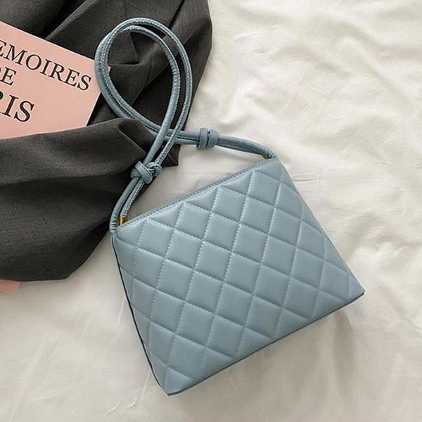 evening bags 2021 crossbody large-capacity prismatic female shoulder fashion tote handbags solid color buckets
evening bags 2021 crossbody large-capacity prismatic female shoulder fashion tote handbags solid color buckets
