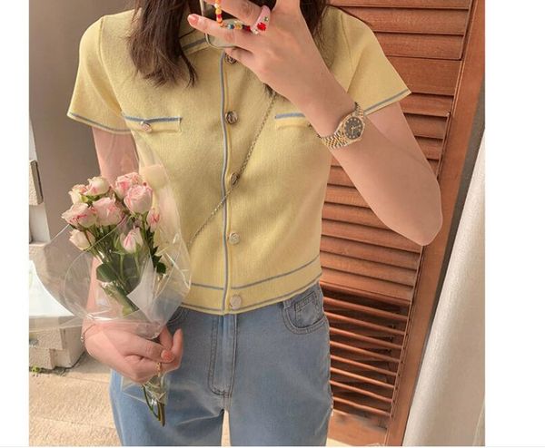 2021 women sweaters european and american new ice silk yellow knitted cardigan thin polo collar t-shirt women's summer short-sleeved to, White;black
2021 women sweaters european and american new ice silk yellow knitted cardigan thin polo collar t-shirt women's summer short-sleeved to, White;black