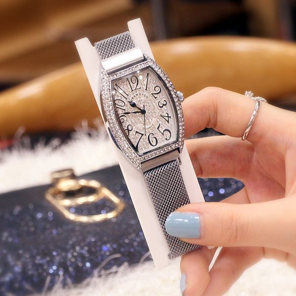 watch wine barrel 2021 fashion women's magnetic mesh belt full drill student, Slivery;brown
watch wine barrel 2021 fashion women's magnetic mesh belt full drill student, Slivery;brown