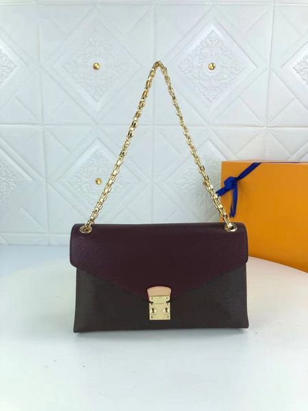 2021 luxurys designers bags messenger bag men women totes fashion vintage printing letter shoulder classic crossbody 41200-2
2021 luxurys designers bags messenger bag men women totes fashion vintage printing letter shoulder classic crossbody 41200-2