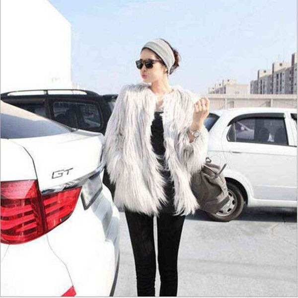 winter warm faux fur coat jackets casacos femininos long sleeve oversize jacket fuffly fur outwear plus size 211207, Black
winter warm faux fur coat jackets casacos femininos long sleeve oversize jacket fuffly fur outwear plus size 211207, Black