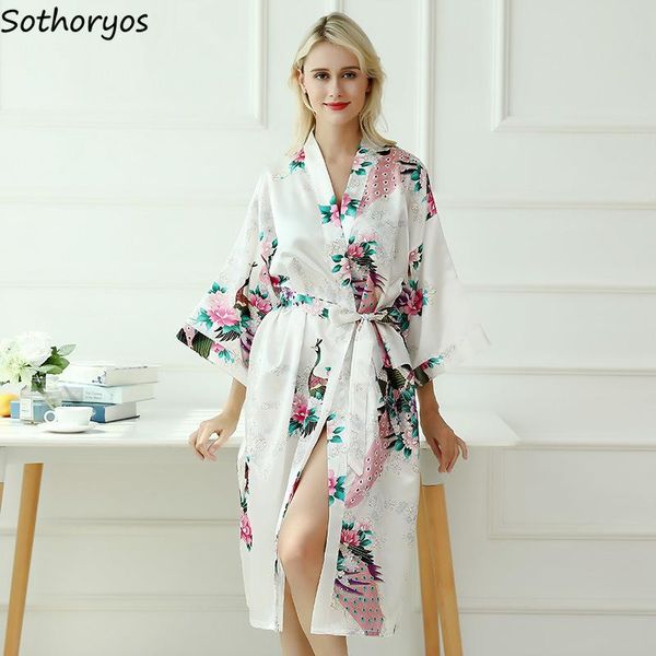 women's sleepwear robes women half sleeve printed long bathrobe thin breathable colorful elegant womens leisure korean style home soft, Black;red
women's sleepwear robes women half sleeve printed long bathrobe thin breathable colorful elegant womens leisure korean style home soft, Black;red