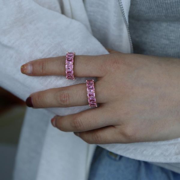 wedding rings 2021 wholesale pink pinky white baguette cz full stone eternity band engagement ring for women pastel colored, Slivery;golden
wedding rings 2021 wholesale pink pinky white baguette cz full stone eternity band engagement ring for women pastel colored, Slivery;golden