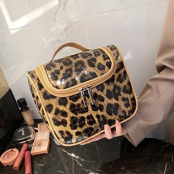 cosmetic bags & cases travel simple fashionable bag large capacity portable woven sling hook wash cosmetics storage
cosmetic bags & cases travel simple fashionable bag large capacity portable woven sling hook wash cosmetics storage