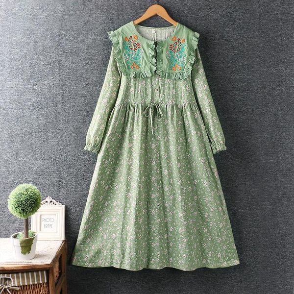 casual dresses autumn dress women 2021 sweet embroidery large lapel long sleeve loose waist midi 79-21188, Black;gray
casual dresses autumn dress women 2021 sweet embroidery large lapel long sleeve loose waist midi 79-21188, Black;gray